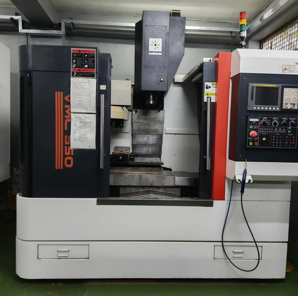CNC Lathe Machines VMC550 CNC Milling Machines VMC550