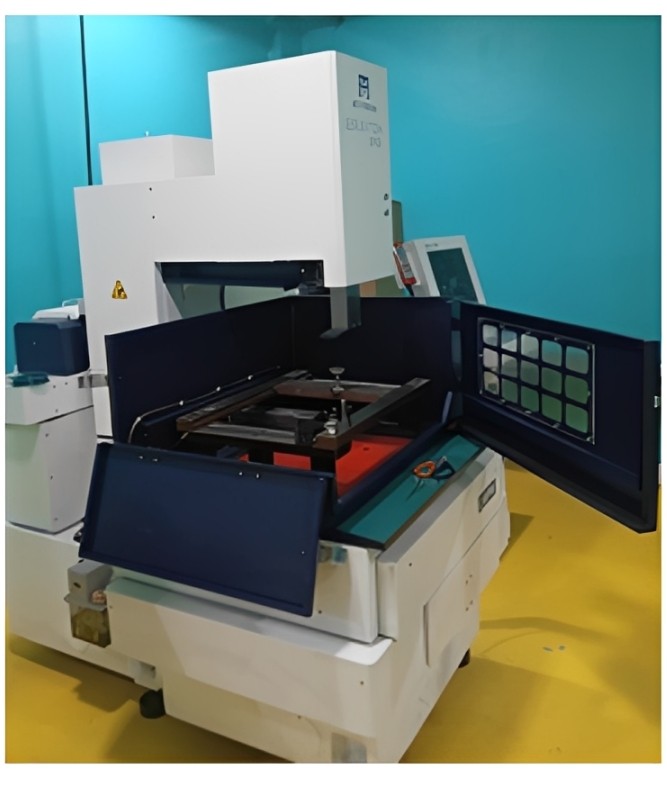 CNC Wirecut Machine 500mm (Y) x 800mm (X) CNC Wirecut Machine 500mm (Y) x 800mm (X)