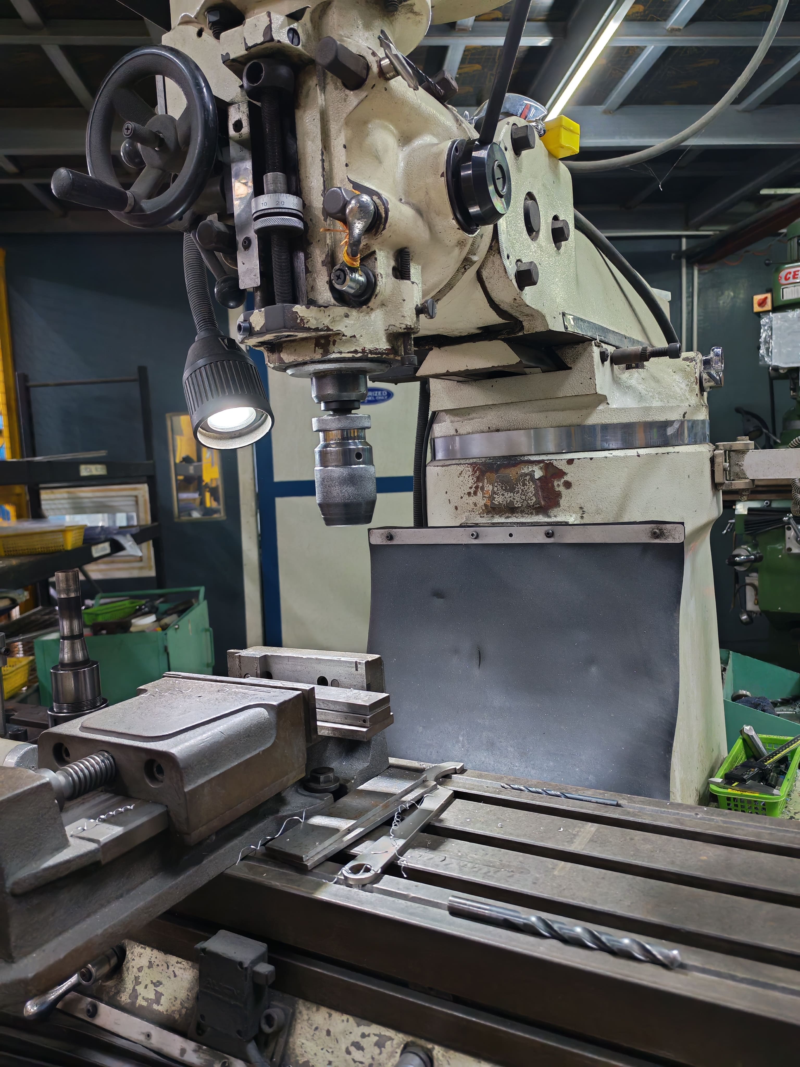 Milling Machines Milling Machines
